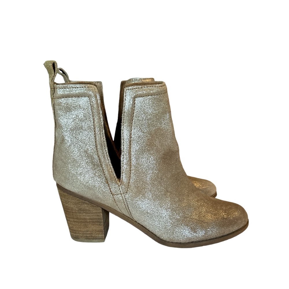Diba Later on metallic leather bootie size 10